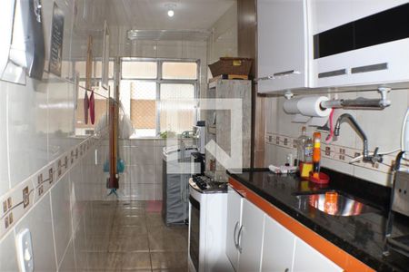 Apartamento à venda com 73m², 2 quartos e 1 vagaCozinha e Área de Serviço