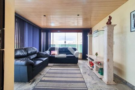 Apartamento à venda com 190m², 4 quartos e 3 vagasSala 2