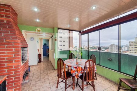 Apartamento à venda com 190m², 4 quartos e 3 vagasChurrasqueira