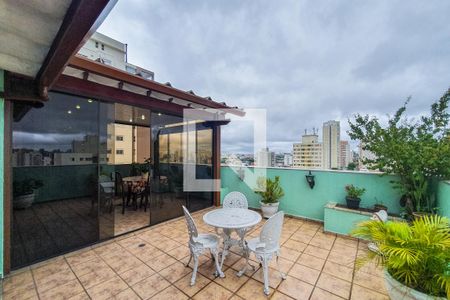 Apartamento à venda com 190m², 4 quartos e 3 vagasTerraço