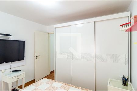 Casa à venda com 94m², 2 quartos e 2 vagasQuarto 2
