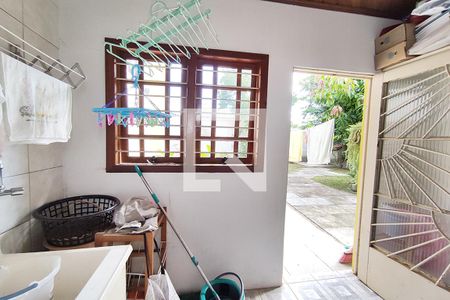 Casa à venda com 141m², 2 quartos e 2 vagas Casa à venda com 141m², 2 quartos e 2 vagasÁrea de Serviço