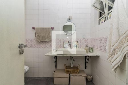 Apartamento à venda com 132m², 3 quartos e 1 vaga Apartamento à venda com 132m², 3 quartos e 1 vagaBanheiro Social