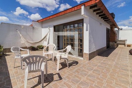 Apartamento à venda com 132m², 3 quartos e 1 vaga Apartamento à venda com 132m², 3 quartos e 1 vagaTerraço