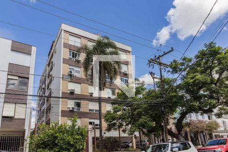 Apartamento à venda com 132m², 3 quartos e 1 vaga Apartamento à venda com 132m², 3 quartos e 1 vagaFachada