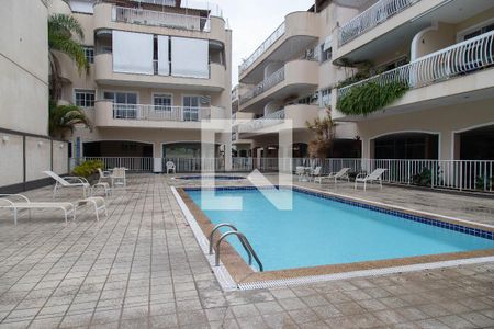 Apartamento à venda com 87m², 2 quartos e 2 vagasÁrea comum - piscina 