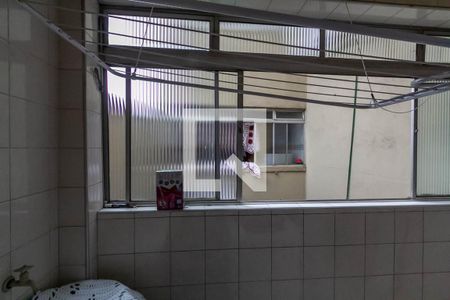 Apartamento à venda com 65m², 2 quartos e 1 vaga Apartamento à venda com 65m², 2 quartos e 1 vagaVista