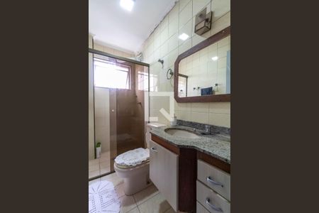 Apartamento à venda com 65m², 2 quartos e 1 vaga Apartamento à venda com 65m², 2 quartos e 1 vagaBanheiro