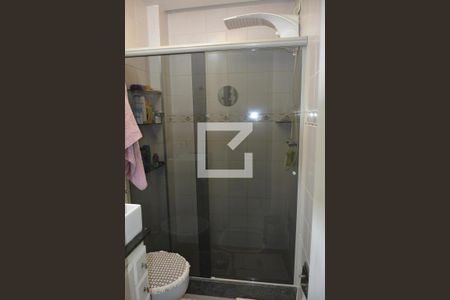 Apartamento à venda com 71m², 2 quartos e 2 vagasBanheiro Corredor