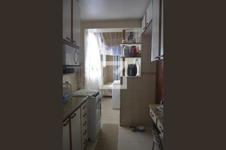 Apartamento à venda com 71m², 2 quartos e 2 vagasCozinha