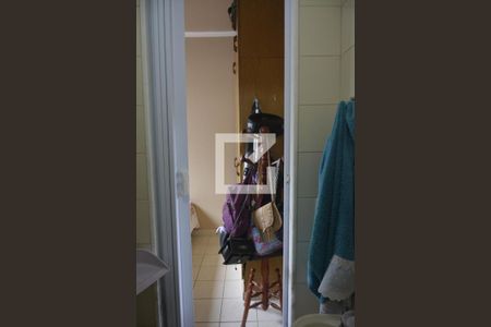 Apartamento à venda com 71m², 2 quartos e 2 vagasBanheiro de Serviço