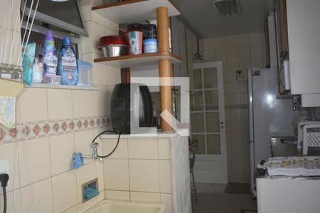 Apartamento à venda com 71m², 2 quartos e 2 vagasÁrea de Serviço