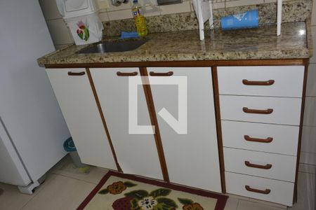 Apartamento à venda com 71m², 2 quartos e 2 vagasCozinha