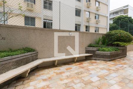 Apartamento à venda com 120m², 4 quartos e 2 vagas Apartamento à venda com 120m², 4 quartos e 2 vagasÁrea comum