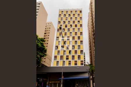 Apartamento à venda com 66m², 2 quartos e sem vaga Apartamento à venda com 66m², 2 quartos e sem vagaFachada