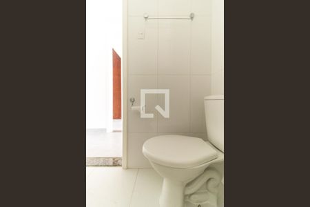 Apartamento à venda com 66m², 2 quartos e sem vaga Apartamento à venda com 66m², 2 quartos e sem vagaBanheiro