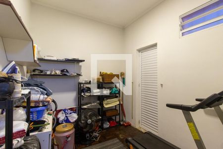 Casa à venda com 350m², 6 quartos e 6 vagas Casa à venda com 350m², 6 quartos e 6 vagasQuarto de Serviço