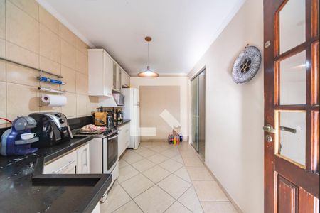 Casa à venda com 175m², 2 quartos e 1 vaga Casa à venda com 175m², 2 quartos e 1 vagaCozinha