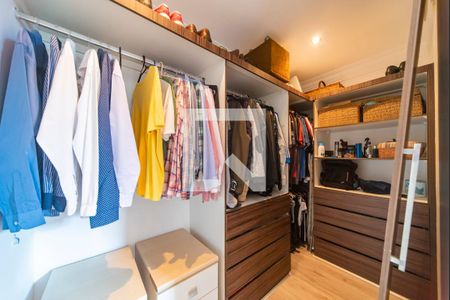 Casa à venda com 175m², 2 quartos e 1 vaga Casa à venda com 175m², 2 quartos e 1 vagaCloset do Quarto 2