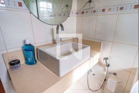 Casa à venda com 175m², 2 quartos e 1 vaga Casa à venda com 175m², 2 quartos e 1 vagaPia