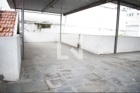 Casa à venda com 340m², 4 quartos e 3 vagasTerraço