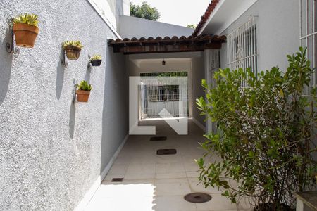 Casa à venda com 340m², 4 quartos e 3 vagas Casa à venda com 340m², 4 quartos e 3 vagasGaragem