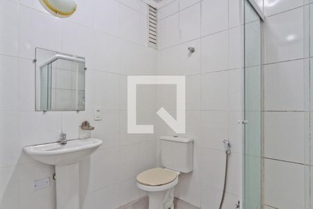 Apartamento à venda com 59m², 2 quartos e 1 vaga Apartamento à venda com 59m², 2 quartos e 1 vagaBanheiro