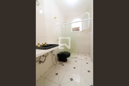 Casa à venda com 145m², 3 quartos e 1 vaga Casa à venda com 145m², 3 quartos e 1 vagaBanheiro da Suíte 2