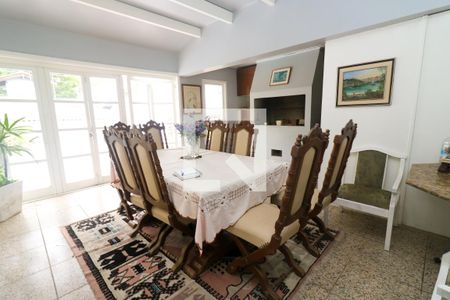 Casa à venda com 145m², 3 quartos e 1 vaga Casa à venda com 145m², 3 quartos e 1 vagaEspaço Gourmet