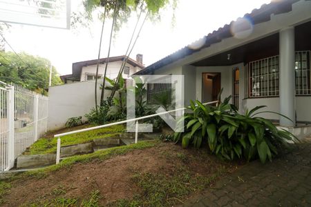 Casa à venda com 145m², 3 quartos e 1 vaga Casa à venda com 145m², 3 quartos e 1 vagaJardim