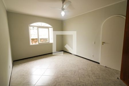 Casa à venda com 145m², 3 quartos e 1 vaga Casa à venda com 145m², 3 quartos e 1 vagaSuíte 2