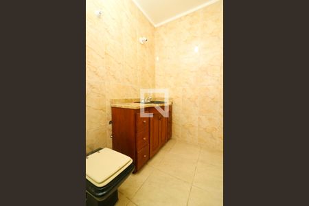 Casa à venda com 145m², 3 quartos e 1 vaga Casa à venda com 145m², 3 quartos e 1 vagaBanheiro Social