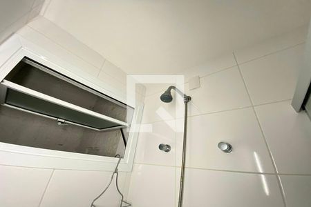 Apartamento à venda com 105m², 3 quartos e 2 vagasChuveiro do Banheiro