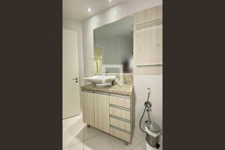 Apartamento à venda com 105m², 3 quartos e 2 vagasBanheiro