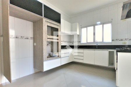 Casa à venda com 180m², 3 quartos e 4 vagasCozinha