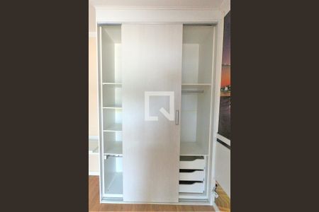 Casa à venda com 180m², 3 quartos e 4 vagasSuíte 3