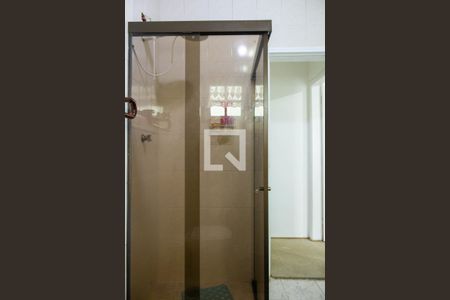 Casa à venda com 179m², 3 quartos e 2 vagas Casa à venda com 179m², 3 quartos e 2 vagasBanheiro Social