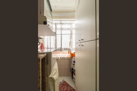 Apartamento à venda com 58m², 2 quartos e 1 vagaCozinha e Área de Serviço