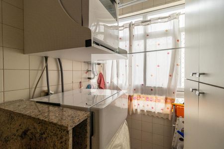 Apartamento à venda com 58m², 2 quartos e 1 vagaCozinha e Área de Serviço