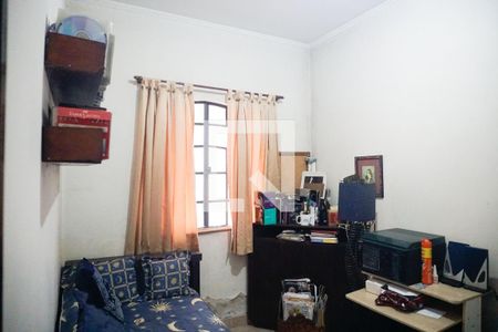 Casa à venda com 160m², 4 quartos e 2 vagasQuarto de Serviço