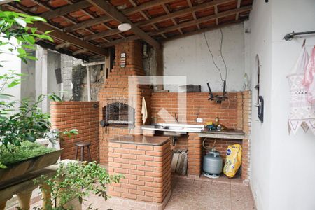 Casa à venda com 160m², 4 quartos e 2 vagasChurrasqueira