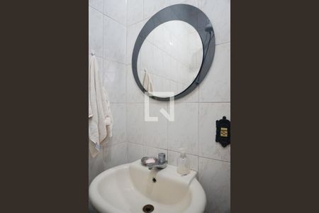 Casa à venda com 160m², 4 quartos e 2 vagasBanheiro de Serviço