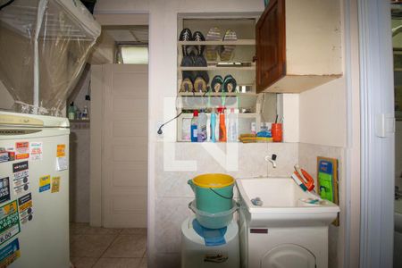 Apartamento à venda com 87m², 3 quartos e 2 vagas Apartamento à venda com 87m², 3 quartos e 2 vagasÁrea de Serviço