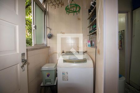 Apartamento à venda com 87m², 3 quartos e 2 vagas Apartamento à venda com 87m², 3 quartos e 2 vagasÁrea de Serviço