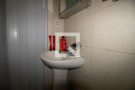 Apartamento à venda com 87m², 3 quartos e 2 vagas Apartamento à venda com 87m², 3 quartos e 2 vagasBanheiro Auxiliar