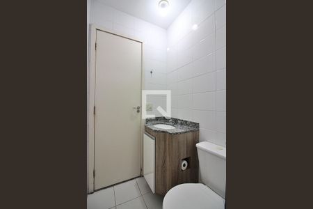 Apartamento à venda com 79m², 2 quartos e 2 vagasBanheiro Social