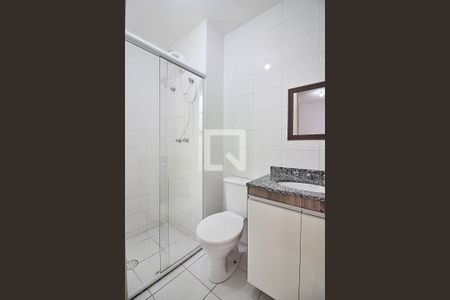 Apartamento à venda com 79m², 2 quartos e 2 vagasBanheiro do Quarto 1 - Suíte