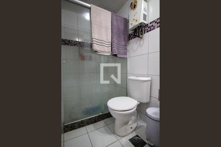 Apartamento à venda com 60m², 2 quartos e 1 vaga Apartamento à venda com 60m², 2 quartos e 1 vagaBanheiro Social