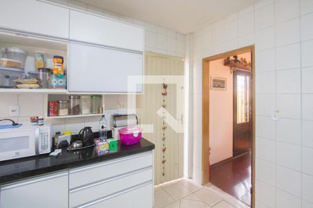 Casa à venda com 140m², 3 quartos e 2 vagasCozinha