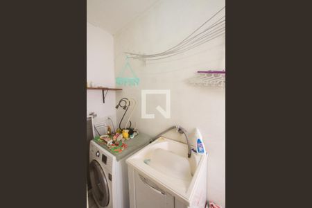 Casa à venda com 140m², 3 quartos e 2 vagasÁrea de Serviço